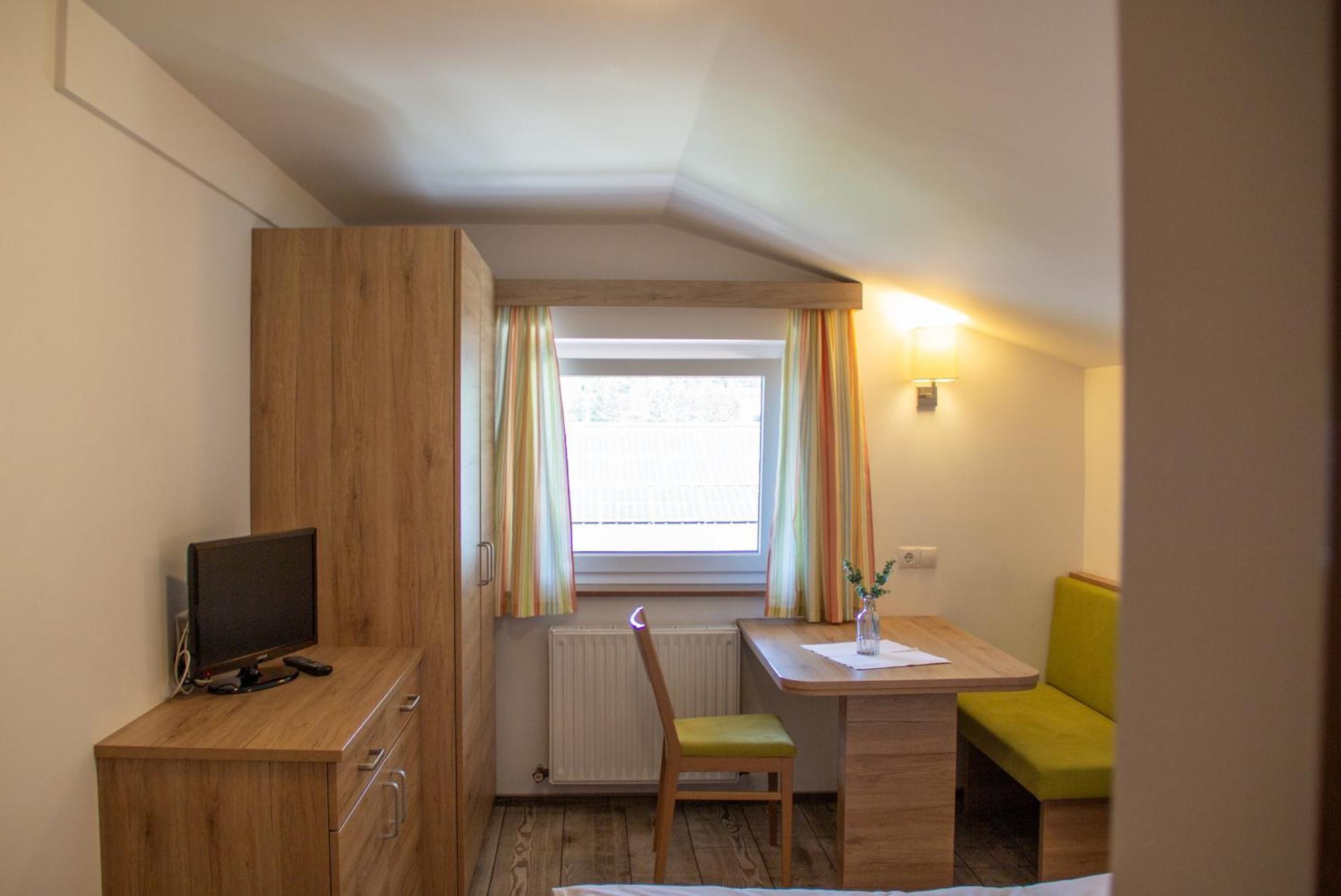Holzmannhof Aparthotel Φλαχάου Εξωτερικό φωτογραφία